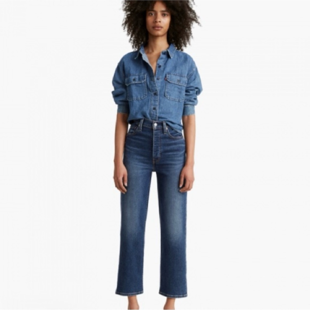 Levi's Ribcage Straight Ankle Jeans Button Fly
72693-0059 Size 29